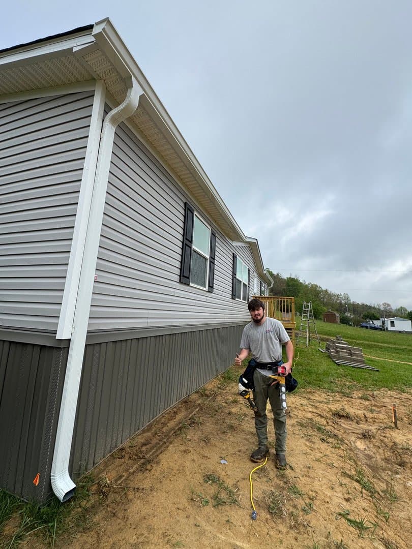 Gutter Installation in Mount Hope, WV: What to Expect During the Process?